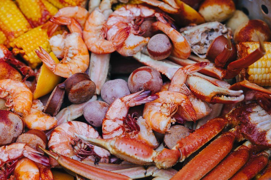 Delicious and Satisfying Meats and Seafood Stew Recipes to Warm Your Soul